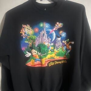 Walt Disney World Sweatshirt, Size Medium